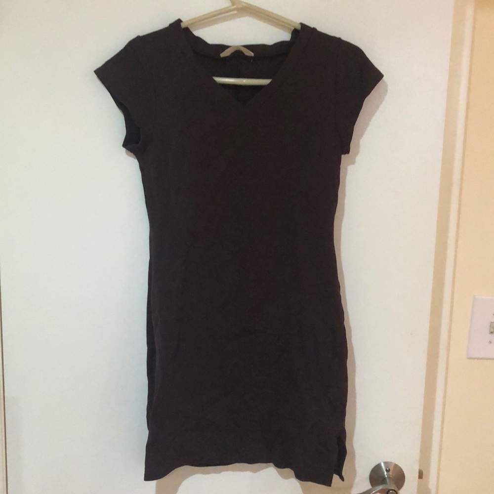 Short brown dress